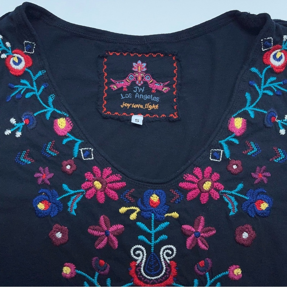 Johnny Was Black Embroidered Floral V-Neck Top Womens Small Long Sleeve Cotton - Picture 8 of 14